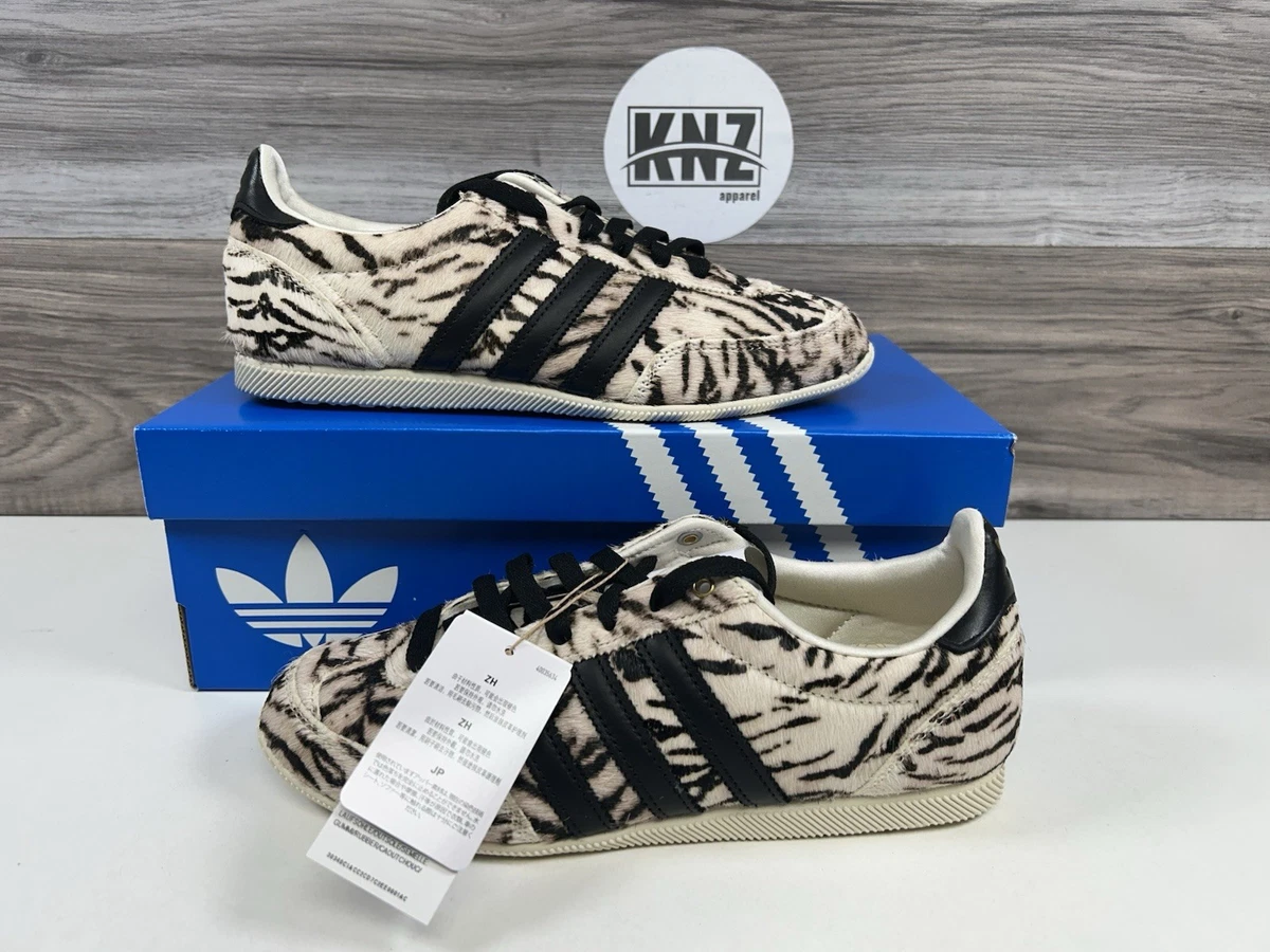 adidas gazelle silver green womens Kids Adidas Stan Smith CF C - AQ2971 main image 0