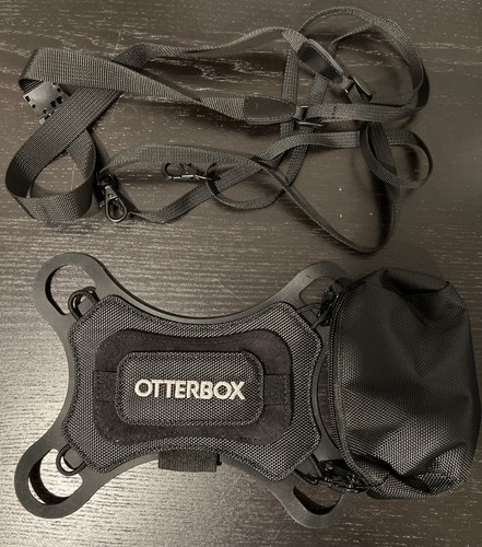 OtterBox Utility Series Latch II Carrying Case for 10'' Tablets w/ Accessory Bag - Picture 3 of 3