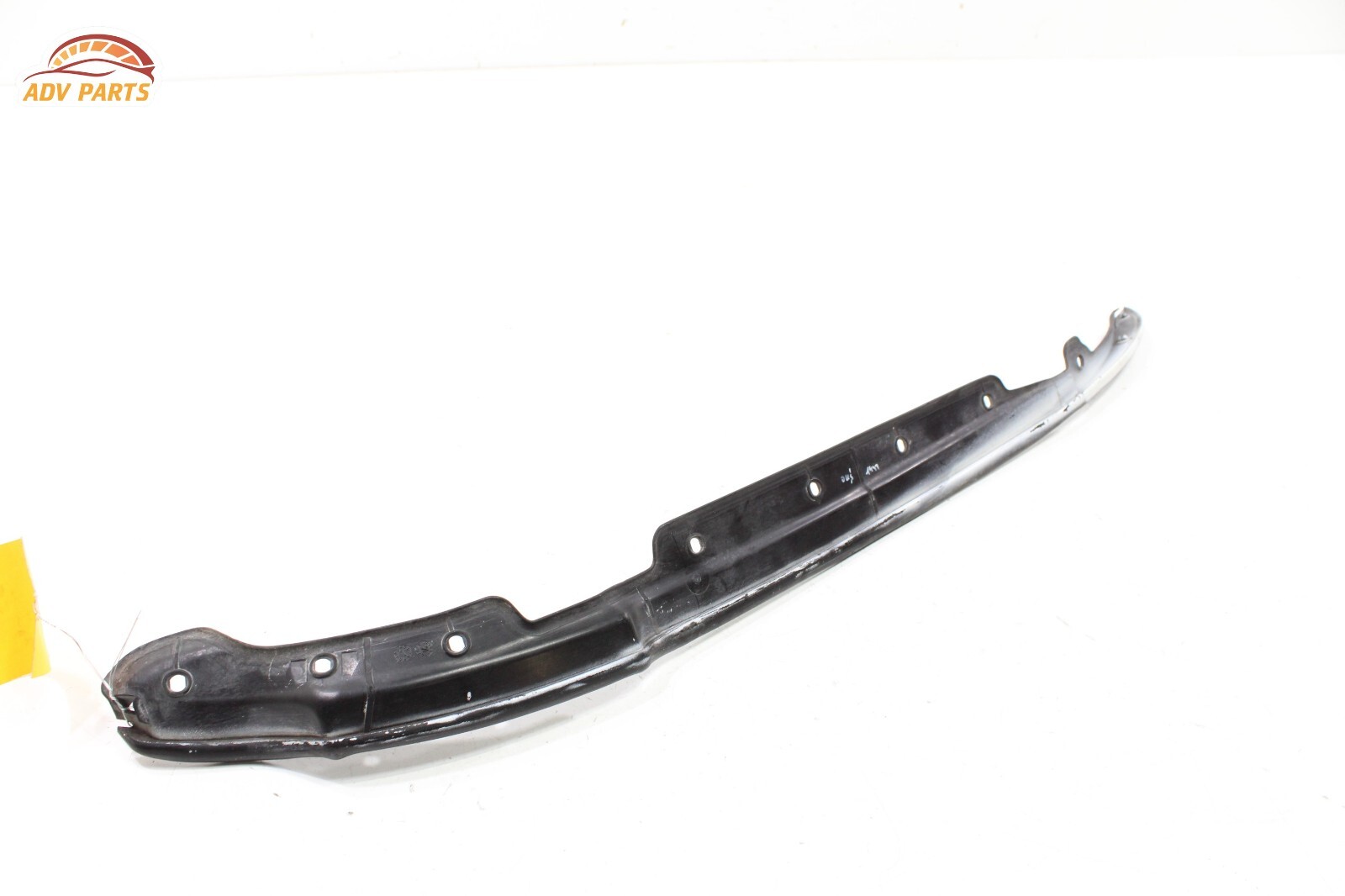 2017 - 2020 BENTLEY BENTAYGA FRONT LEFT SIDE DOOR FORWARD WEATHERSTRIP SEAL OEM