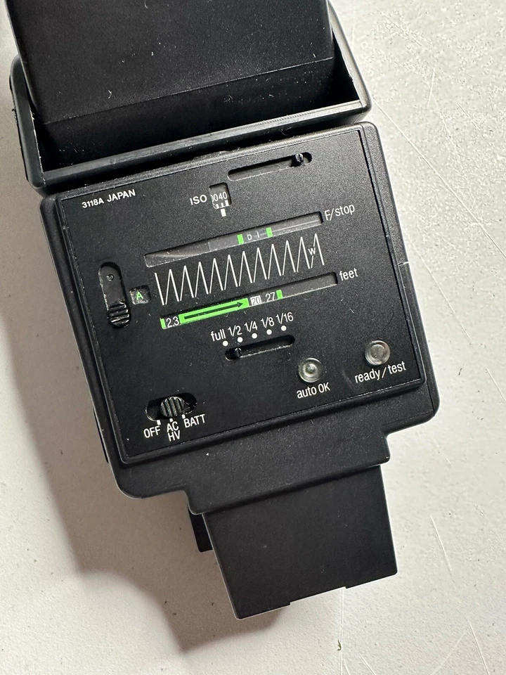 Flash Sunpak 120J Auto Pro con Bombilla, Reflector NECESITA BOMBILLA NUEVA Foto 4 de 4