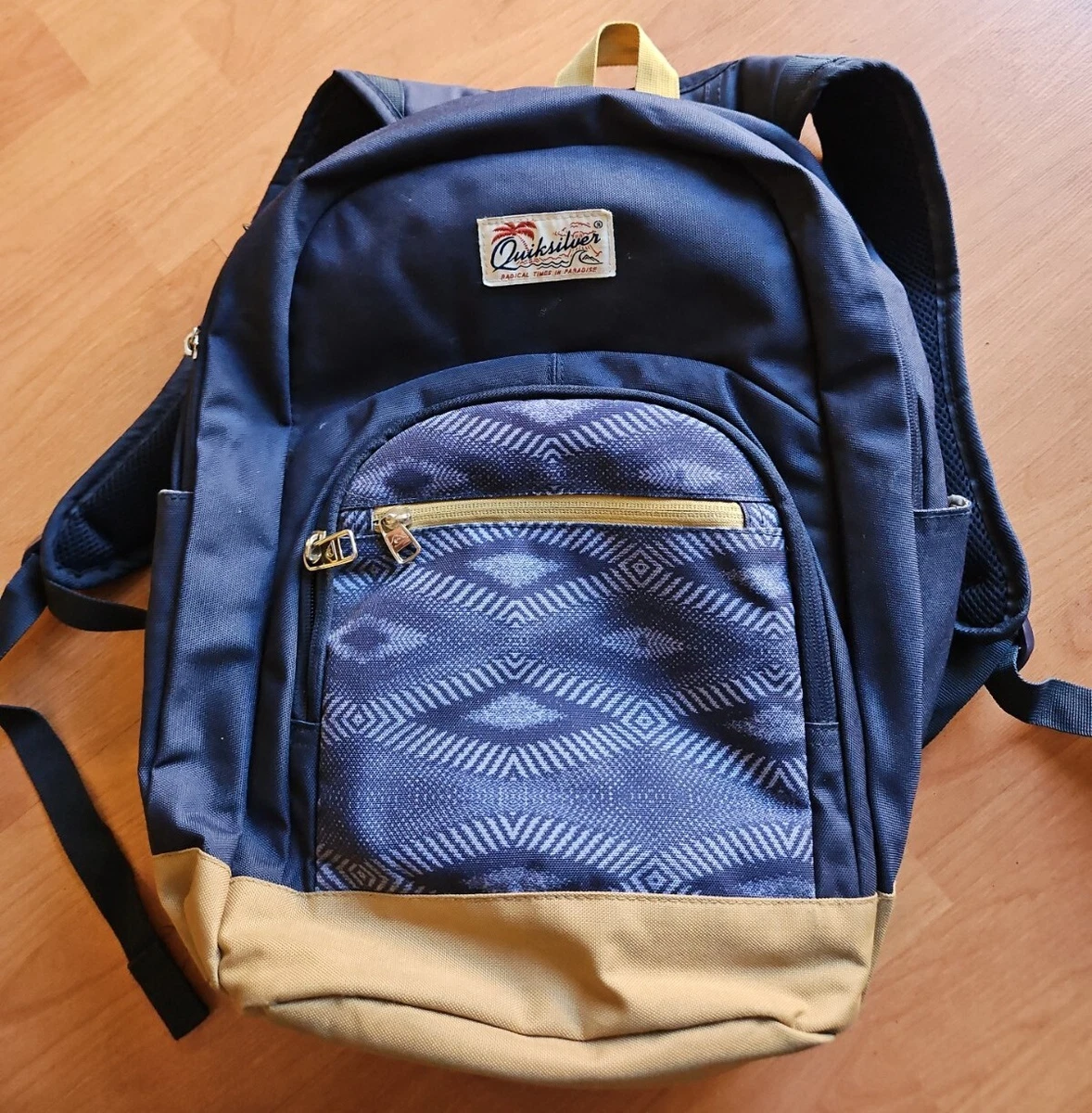 Quicksilver school sales bags