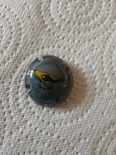 capsule de champagne LORIOT. Gris.