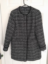 black & white warm coat size 14 petite M&Co flattering