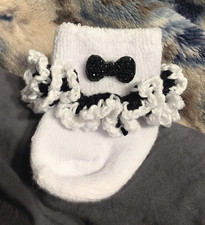 Newborn White/Black Cotton Crew Socks Bow Pattern Ruffle Cuff, 1 Pair