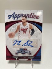 2021-22 Panini Chronicles Apprentice Signatures Red Max Strus #APP-MAX Auto