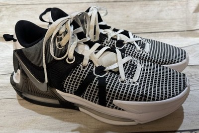 Nike Lebron Witness VII DM1123-100 White/Black Basketball Shoes Mens Sz 10.5 goh