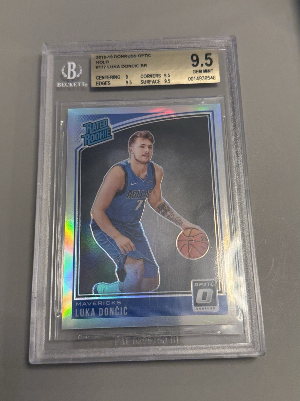 2018-19 Donruss Optic Holo Prizm #177 Luka Doncic Mavericks RC Rookie BGS 9.5