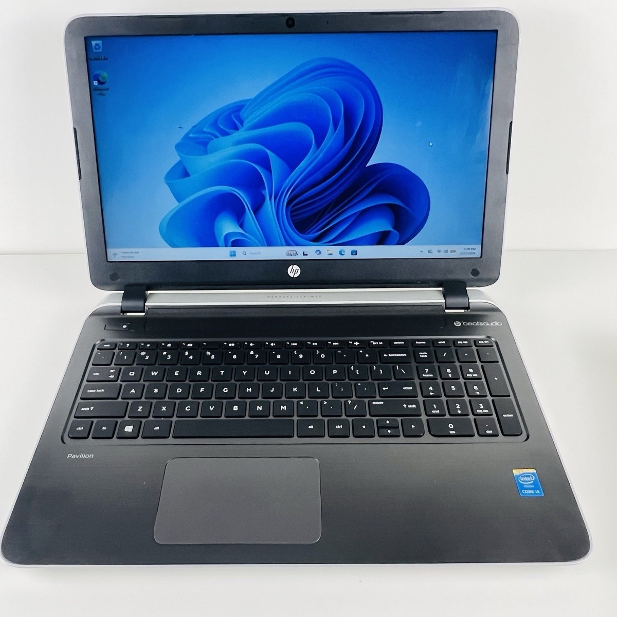 HP Pavilion 15-082NR Notebook PC i5 Processor Beats Audio | eBay