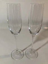 2 Lenox Champagne Flute Glasses 10” tall In Great Used Condition Lenox Quality