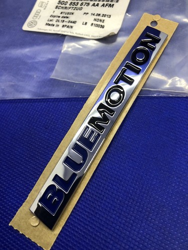 Logo VW Bluemotion Passat Tiguan Touran GOLF 7 Badge Original 5G0853675AAAFM - Imagen 10 de 17