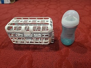 MUNCHKIN Deluxe White Grey Deluxe Dishwasher Basket & Philips Avent Bottle 9oz