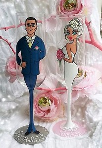 Bride and Groom Hand Painted Wine Glasses by Bride and Groom Hand Painted Wine Glasses by