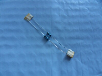 2 New pcs 2.7 ohm Resistors Metal Film Resistors Air Bag Testing Free Shipping