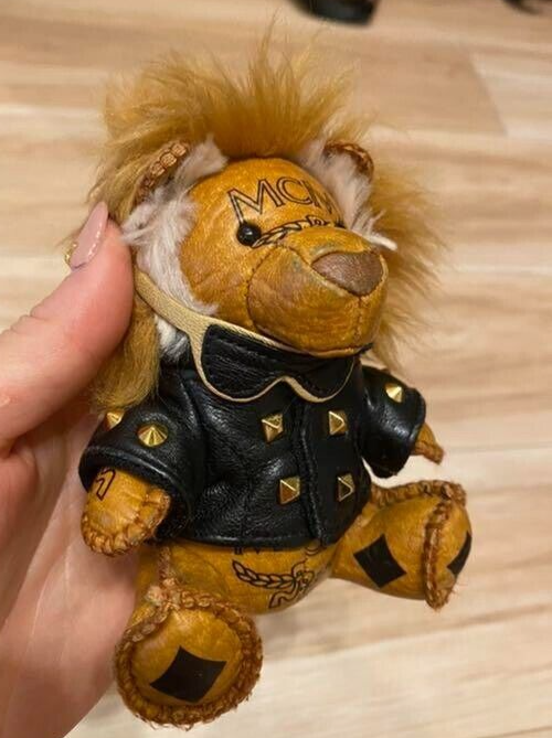 MCM Brown Lion Studs Jacket Bag Charm Key Ring Keychain E6 | eBay