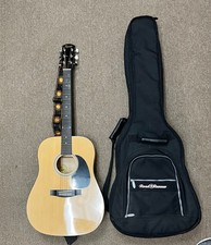 FENDER SQUIER 093-0300-021 Acoustic Guitar with Soft case