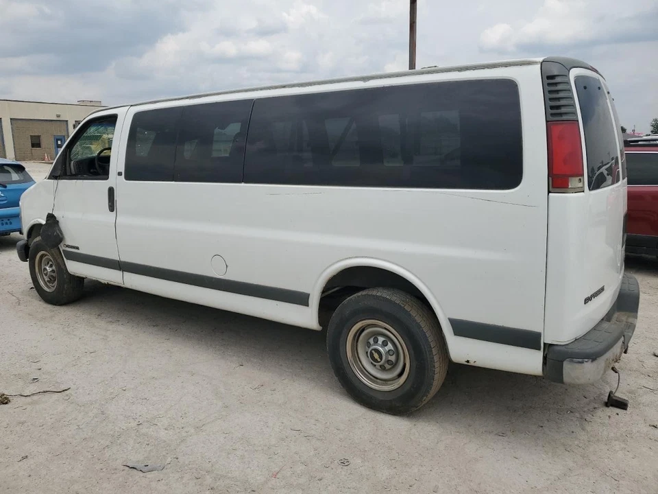 Б/у генератор переменного тока подходит для: фургона 2000 Chevrolet Express 3500 124 ампер класса A - Изображение 2 из 4