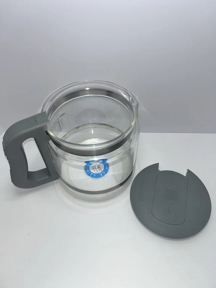 Waterwise 4000 Distiller Replacement Glass Carafe Pitcher 1 Gallon - Image 3 of 4