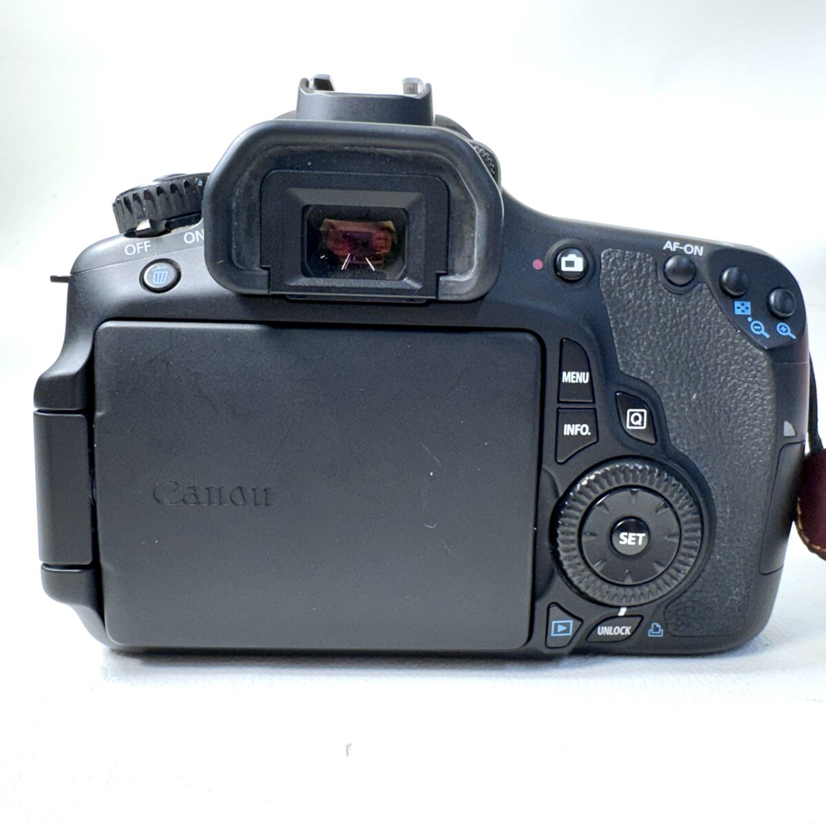 Canon EOS 60D 18.0MP Mirrorless DSLR w/ 18-55mm Lens, 2 Batteries