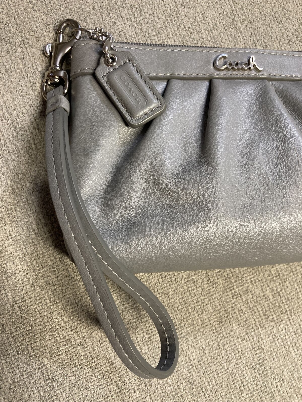 COACH Wristlet Gray 100% Leather - image 3