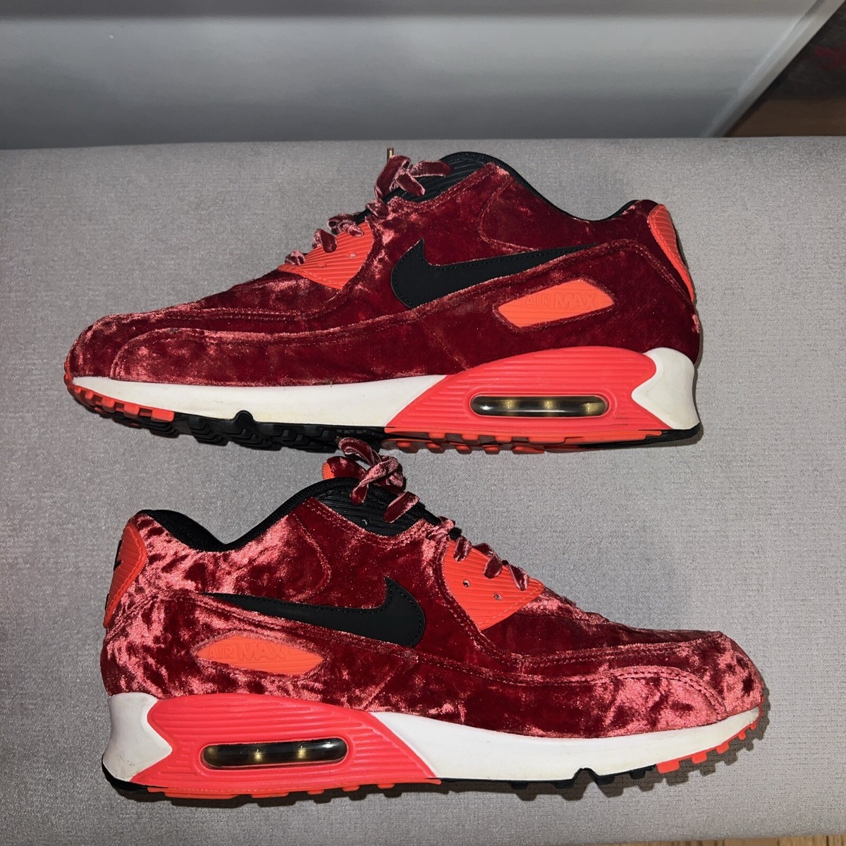 スニーカー Nike Air Max 90 Red Velvet Nike Air Max 90 Anniversary “Red Velvet” size 12 RARE