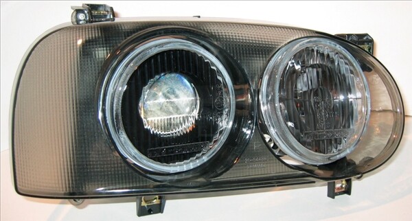 TYC 20-5797-08-20 Headlight Set for VW