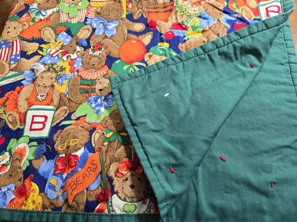 Edredón vintage hecho a mano para cuna de bebé Bears verde y brillante multi, 40"x34" Foto 4 de 4