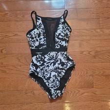 Time and True Black Floral Burst One Piece Swimsuit Size Small 4 6