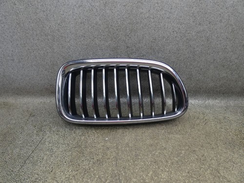 Kühlergrill R rechts Frontgrill 164Tkm BMW 5er F11 F10 530D 5K 13.1808.095