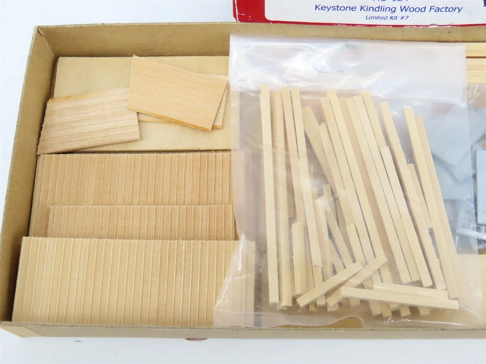 HO 1/87 Scale Keystone Kit 124 Kindling Wood Factory - Image 3 of 4