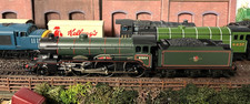 Hornby R1007 OO Gauge Class B17-4 'Liverpool' Football Special Loco - Exc Cond