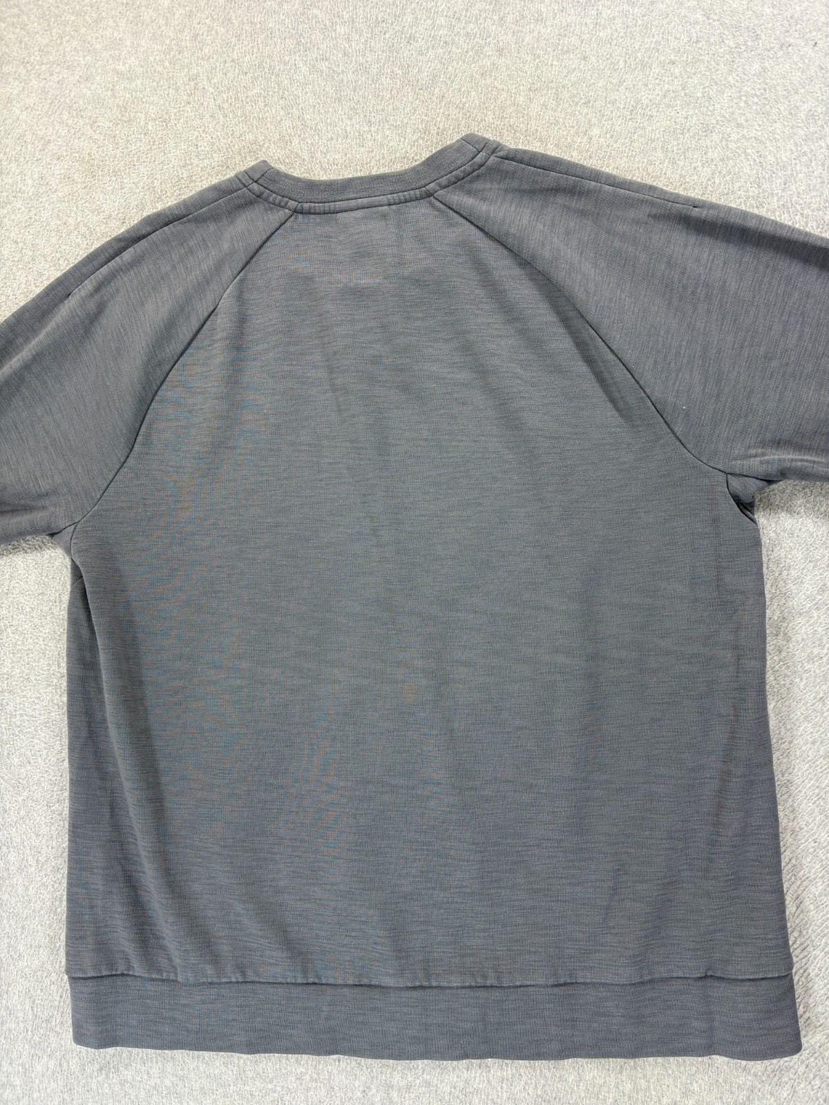 Nike Classic Solid Midweight Stitched Logo Crew S… - image 12