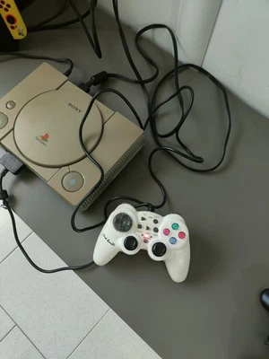 Sony PlayStation 1 Console con Controller - Grigio (SCPH-9002)