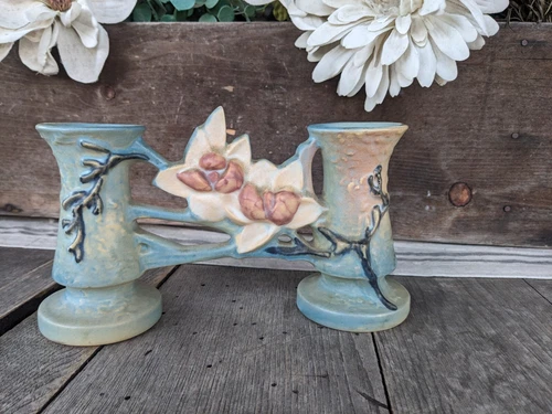 Vintage 1943 Roseville Blue Magnolia Double Bud Vase
