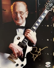 Les Paul Signed (Holding Guitar) 11x14 Photo JSA H38027
