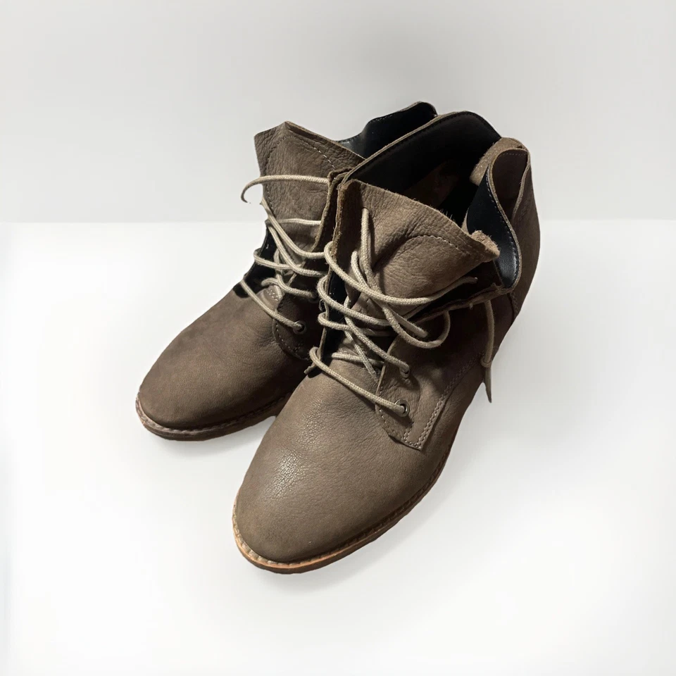 Botines Diba Cuero Gamuza Beige Para Mujer Talla 7.5 Y2K Zapatos Estilo Envejecido Foto 3 de 4