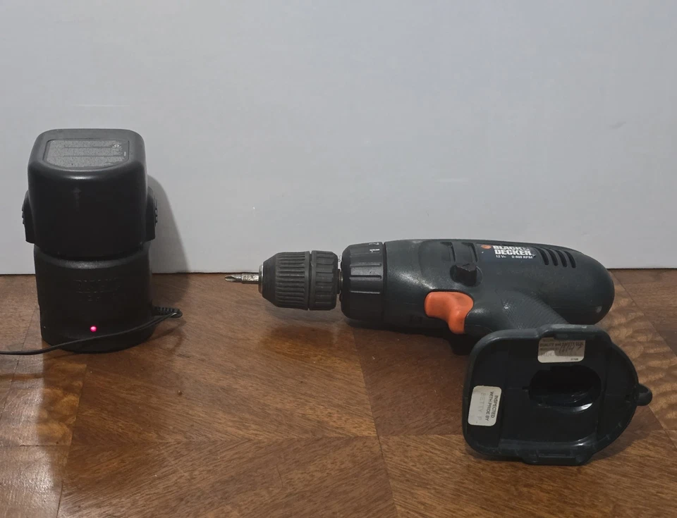 Taladro inalámbrico Black & Decker PS3500 tipo 1 12 V 0-800 RPM taladro atornillador con batería Foto 2 de 4