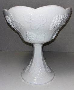 Vintage Indiana Glass Milk Glass Colony Harvest Grapes Pat Compote Pedestal Bowl