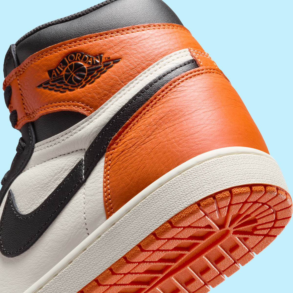 Nike Air Jordan 1 High 