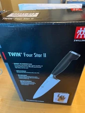 Henckels Four Star II - 5 Pc Knife Block Set 33431-013 (13-8= 5 pieces included)