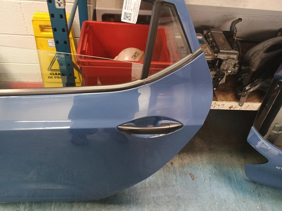 Rear Door HYUNDAI I10 Blue Left Passenger N/S 2014-2021 - Image 4 of 4
