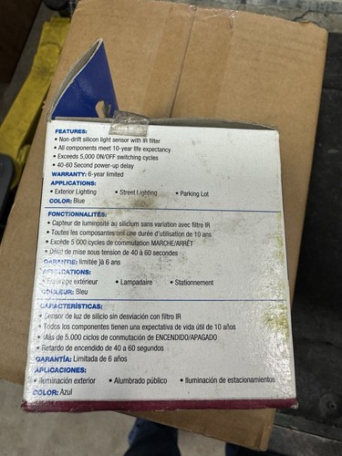 Intermatic Photoelectric Locking Mount Photocontrol 120/277 V Twistlock ELC4536 - Picture 3 of 5