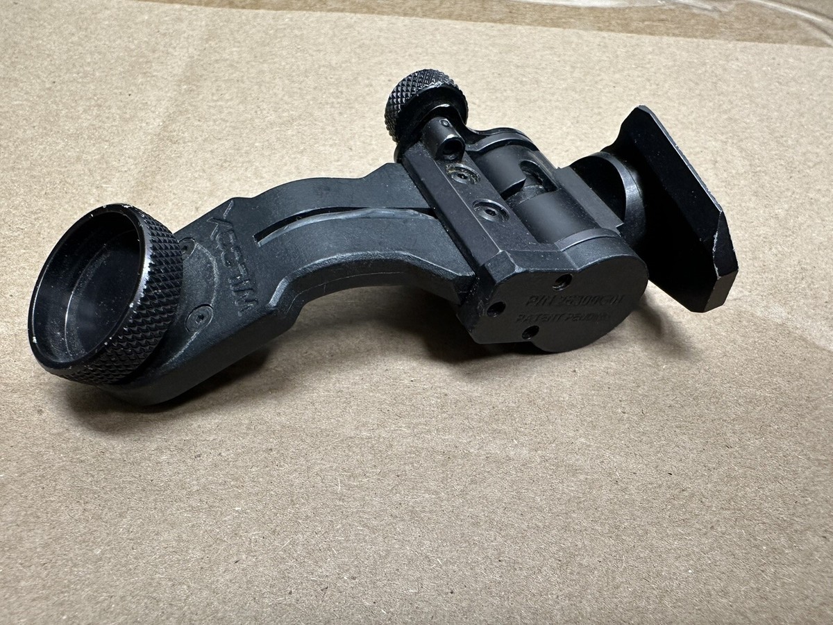 WILCOX J ARM NVG NIGHT VISION DOVETAIL MOUNT AN/PVS-14 WILCOX J ARM NVG NIGHT VISION DOVETAIL MOUNT AN/PVS-14