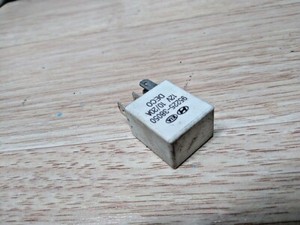 Реле 95225 38050 Реле 95225 38050