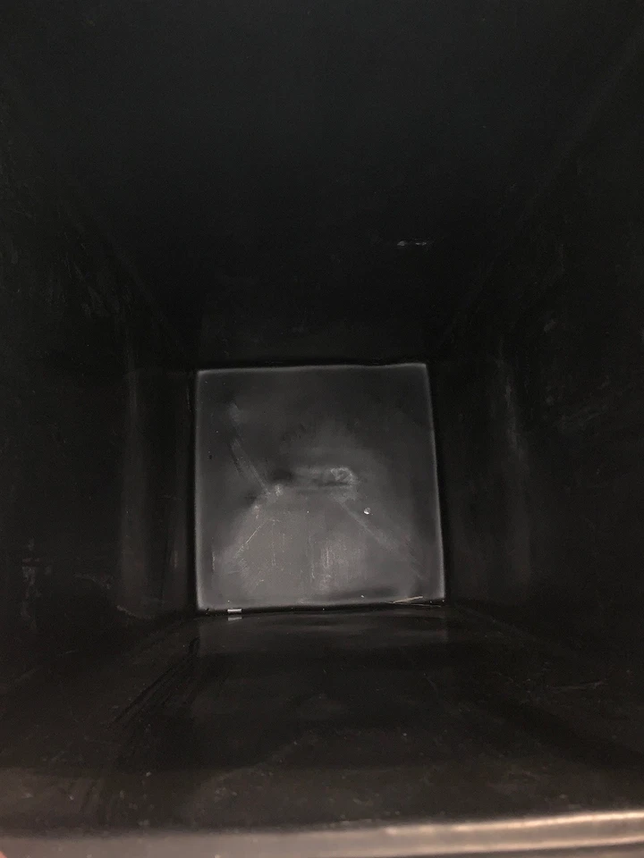 Revestimiento de plástico Safco 36 galones Foto 4 de 4