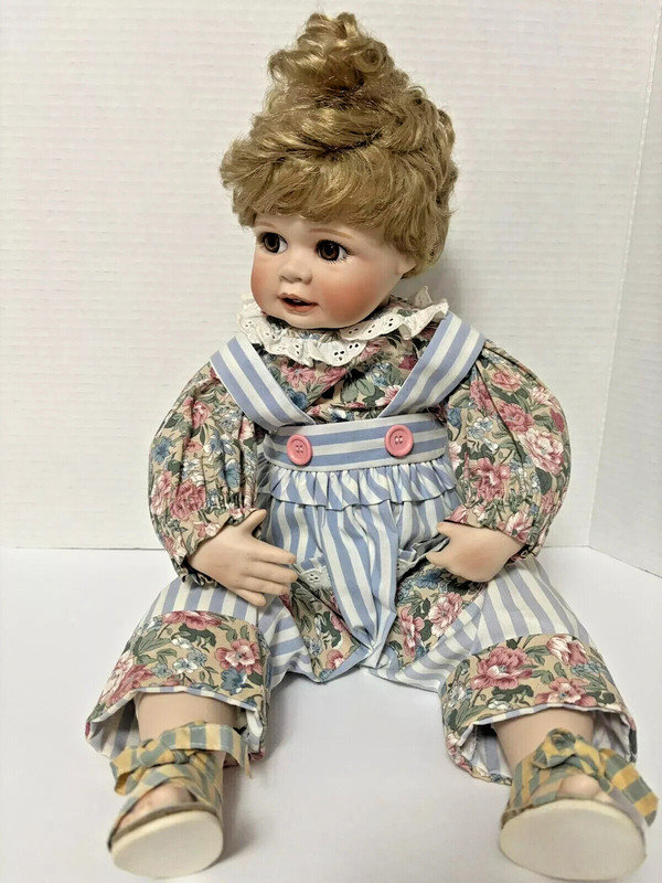 Hamilton Collection Porcelain Doll "Kathleen" 22" Vintage 1991 New In Box w/ COA