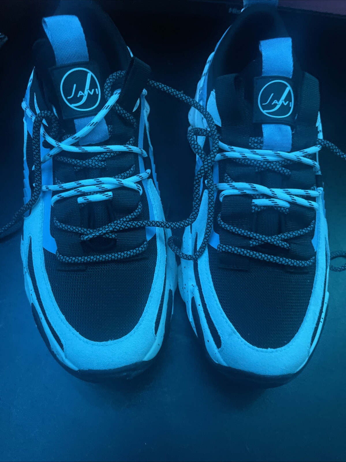 Nice fashion Javi shoes with a baby blue and white combo