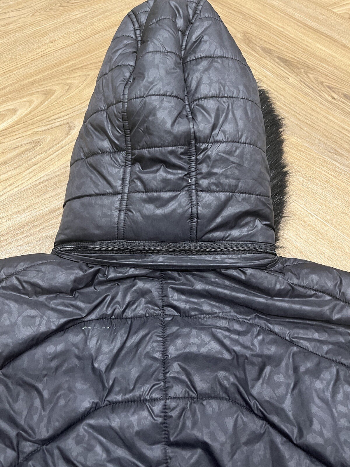 Michael Kors Removable Fur Hood Rose Gold Zip Black Padded Coat Women’s M thumbnail 12