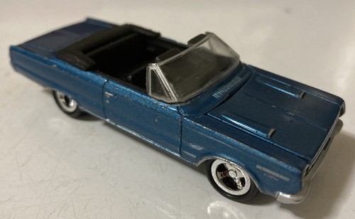 Two 1/64 Johnny Lightning 1967 Plymouth GTX Diecasts (One RARE Custom Diecast) - Picture 6 of 9