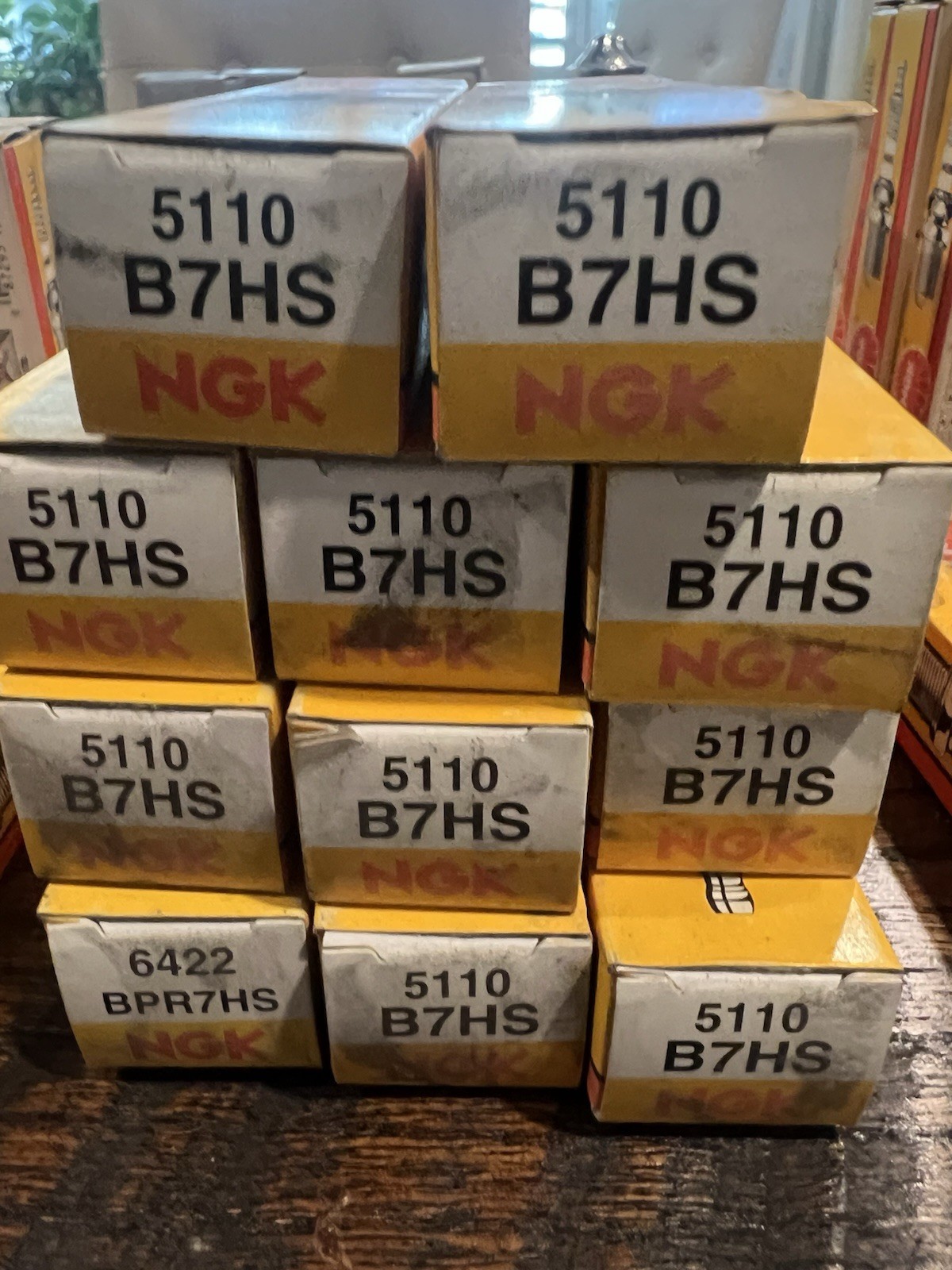 NGK Spark Plug 2129 Nickel B7HS-10 14mm 12.7mm Reach, Gasket Non-Resistor