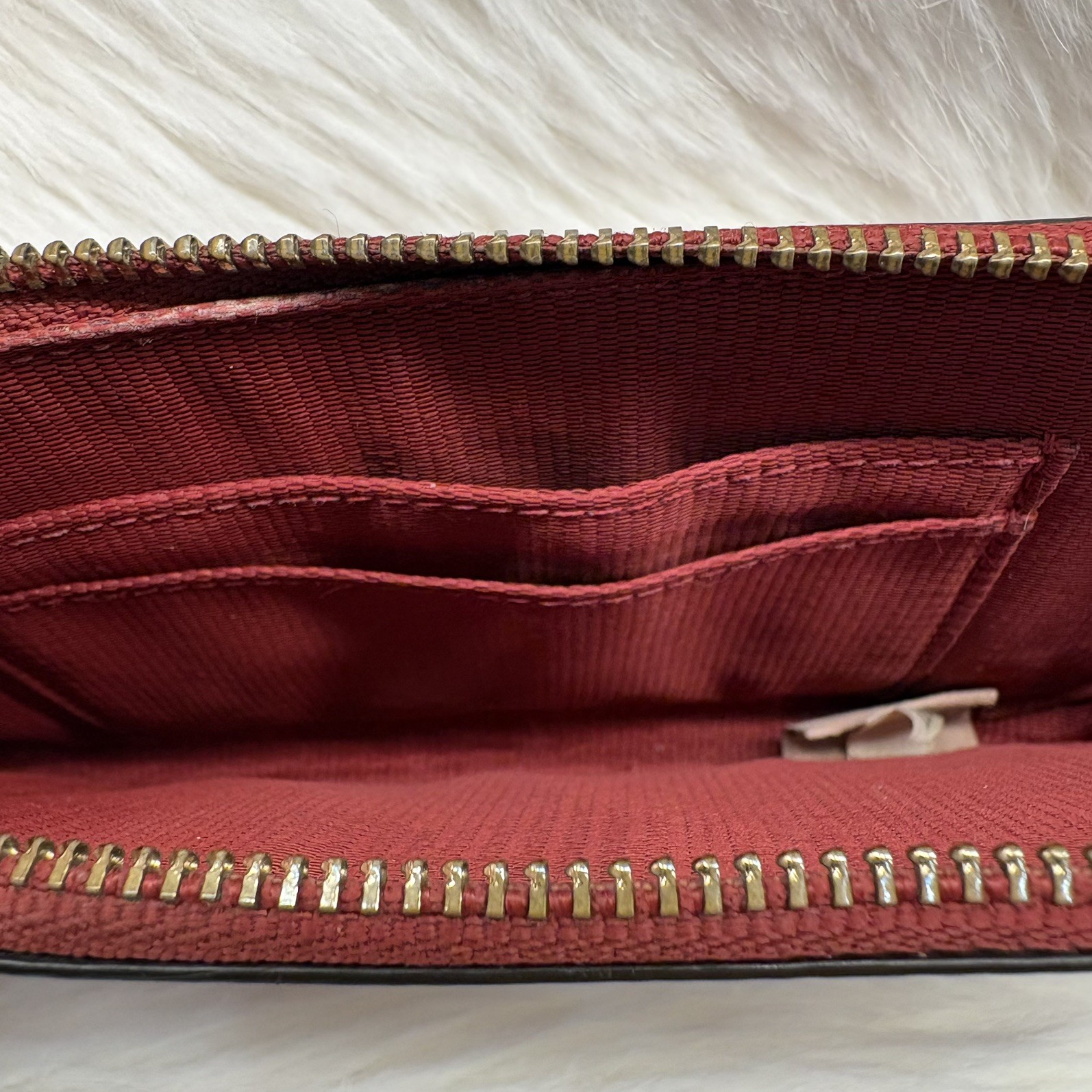 Coach Grain Leather Hangtag Multi-Function Case - image 6